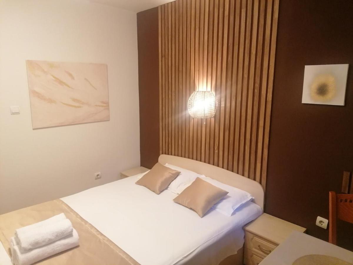Petkov Family Hotel بلاغويفغراد المظهر الخارجي الصورة